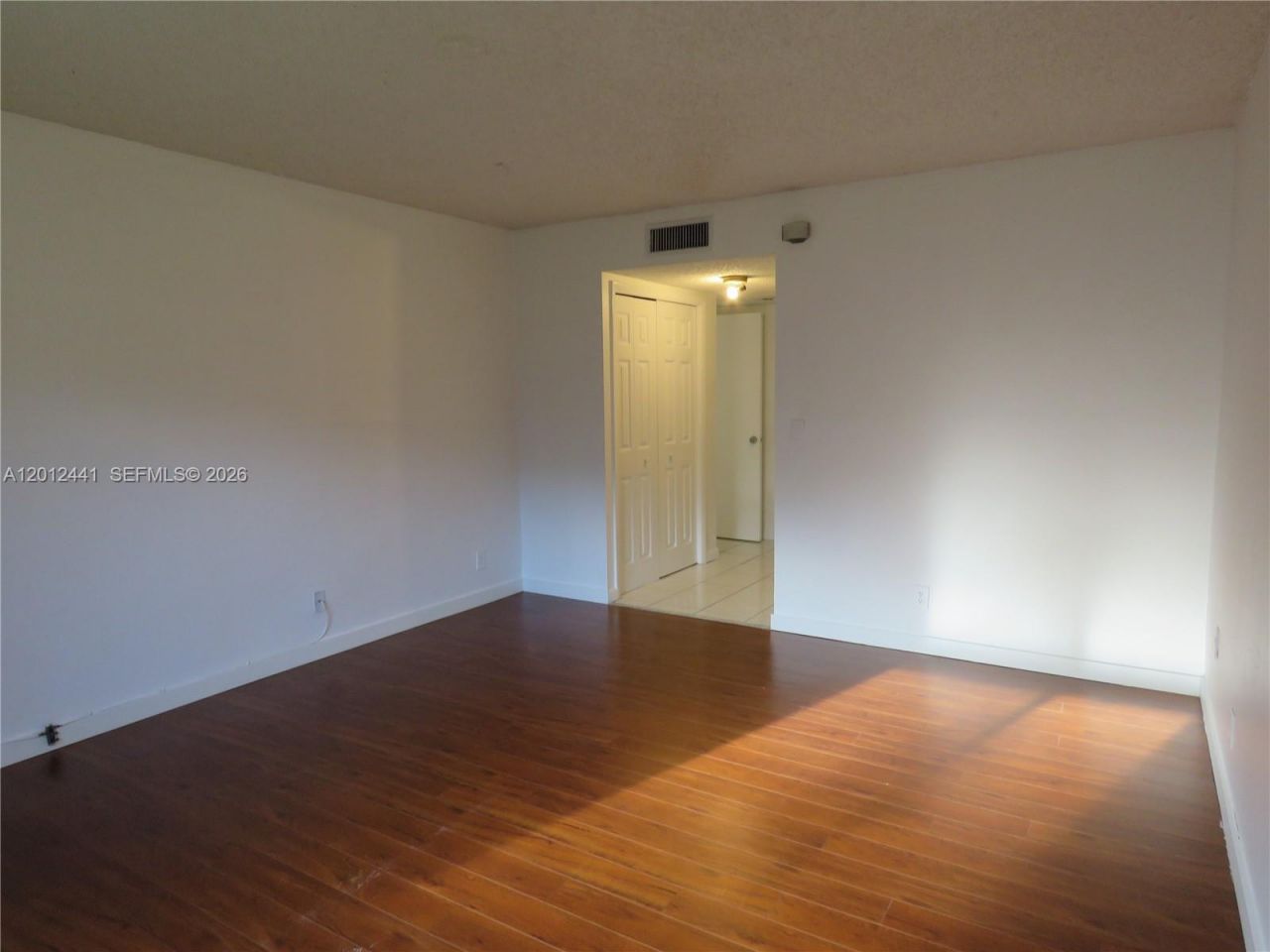 205 Lakeview Dr, Unit 102, Weston, FL 33326 Photo