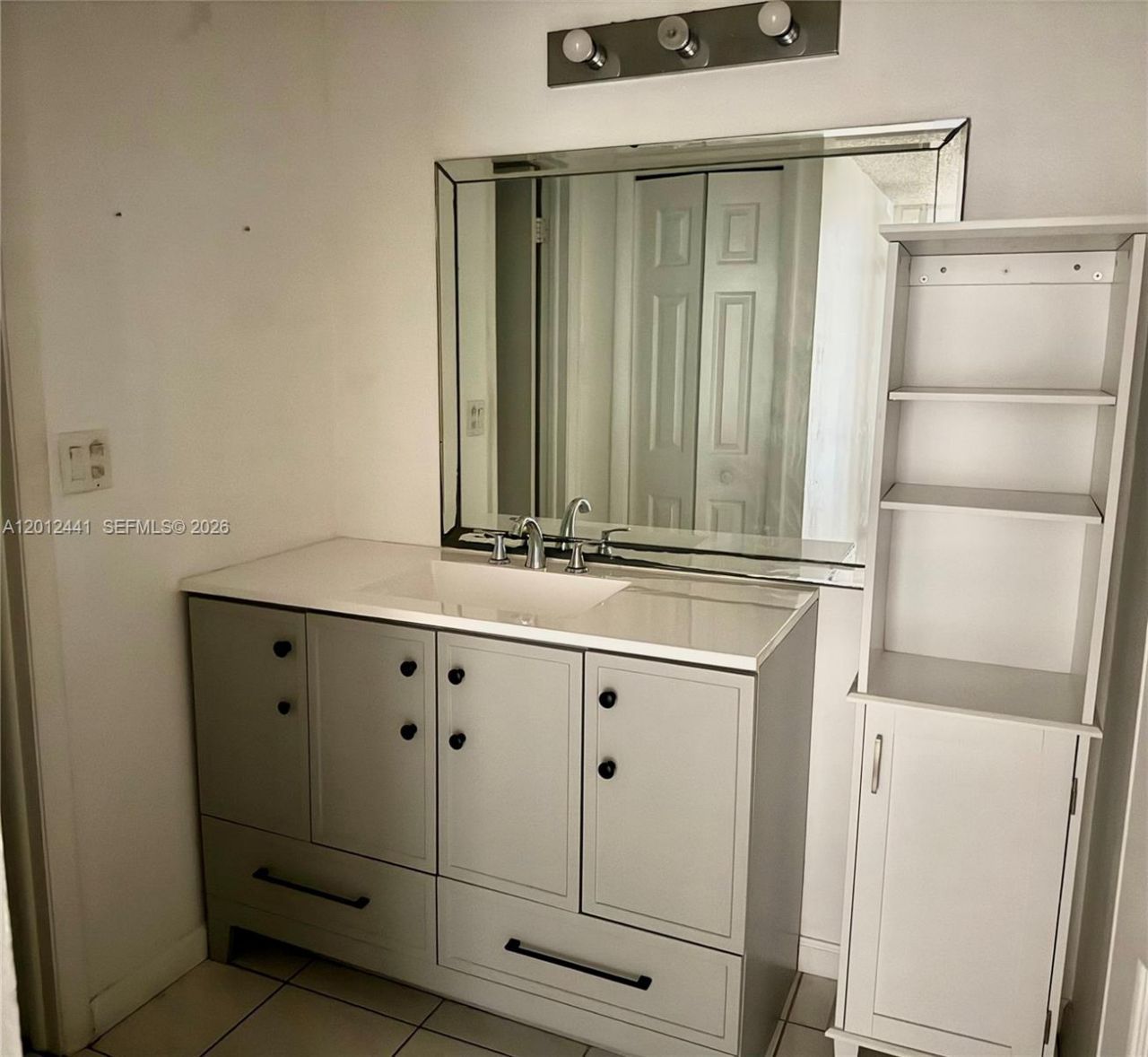 205 Lakeview Dr, Unit 102, Weston, FL 33326 Photo