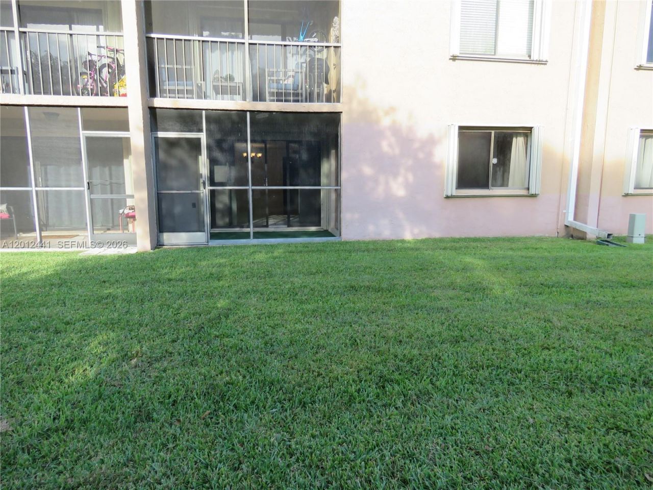 205 Lakeview Dr, Unit 102, Weston, FL 33326 Photo
