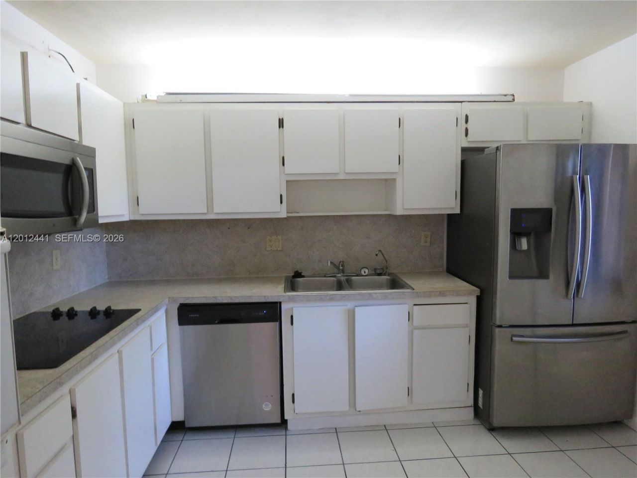 205 Lakeview Dr, Unit 102, Weston, FL 33326 Photo