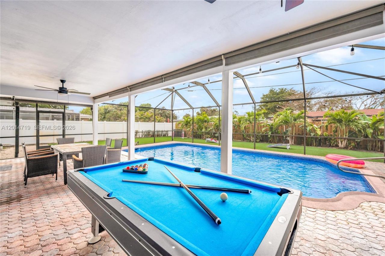1111 NW 70th Ter, Plantation, FL 33313 Photo