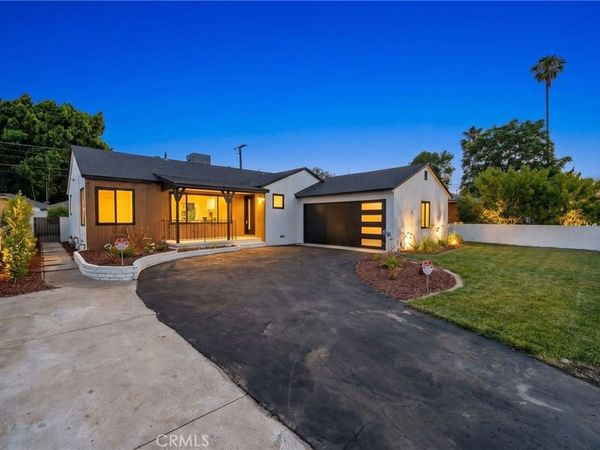 9753 Mercedes Avenue, Arleta, CA 91331