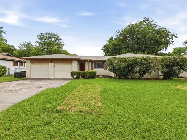 4300 Lynn Terrace, North Richland Hills, TX 76180