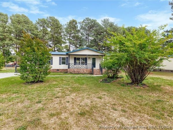 2707 Lowlander Drive, Raeford, NC 28376