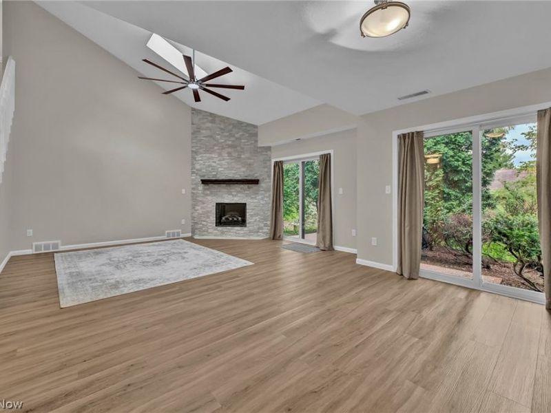 93 Silver Valley Boulevard, Munroe Falls, OH 44262 Photo 11
