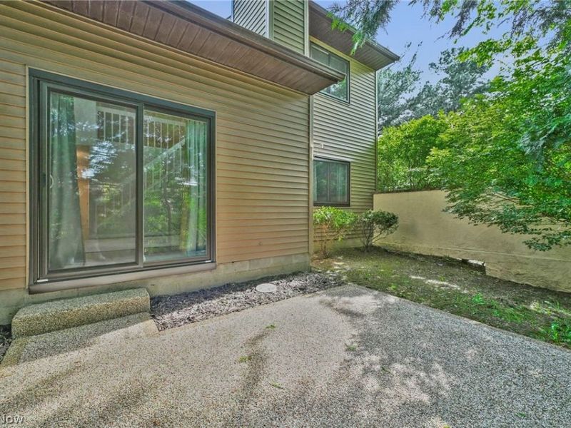 93 Silver Valley Boulevard, Munroe Falls, OH 44262 Photo 16
