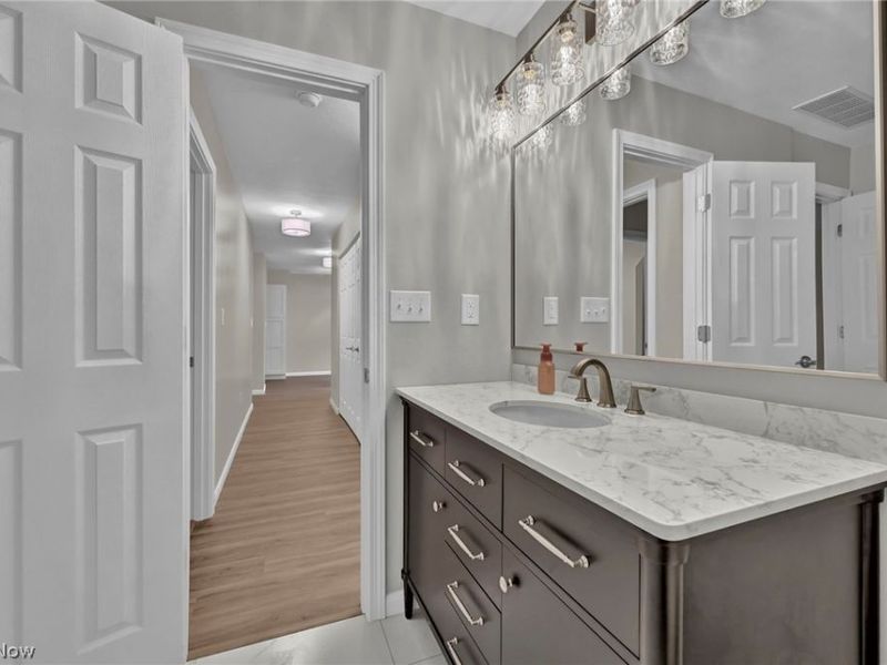 93 Silver Valley Boulevard, Munroe Falls, OH 44262 Photo 19