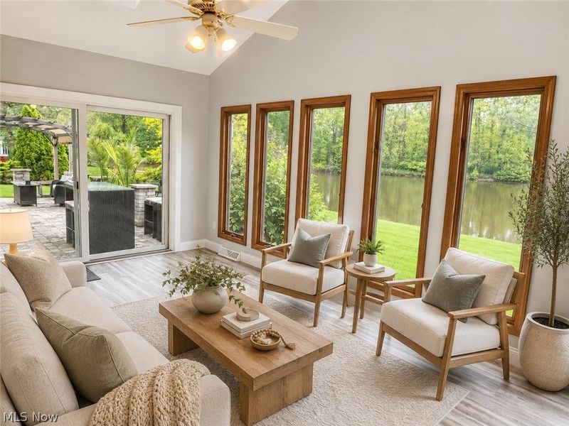 4420 Prestwick Crossing, Westlake, OH 44145 Photo 16