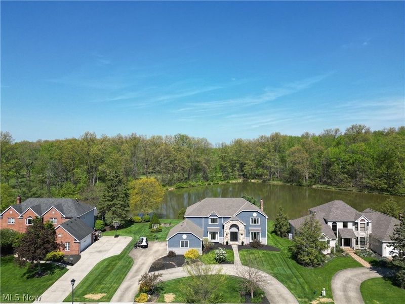 4420 Prestwick Crossing, Westlake, OH 44145 Photo 2