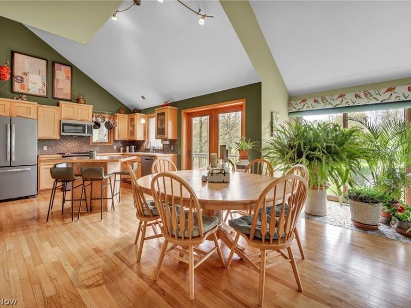 8683 Kennard Road, Lodi, OH 44254 Photo 8