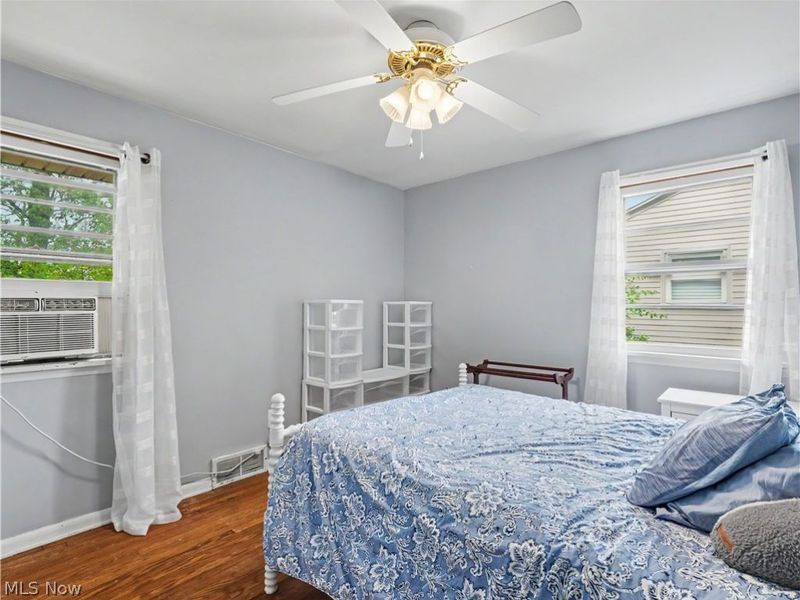 1140 Valley Drive NW, North Canton, OH 44720 Photo 10