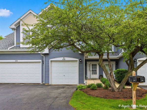 606 Hartford Court , Oswego, IL 60543