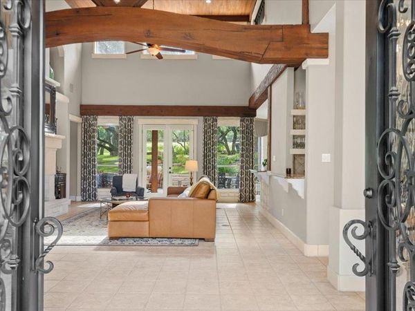 91 Duck Lake DR, Lakeway, TX 78734