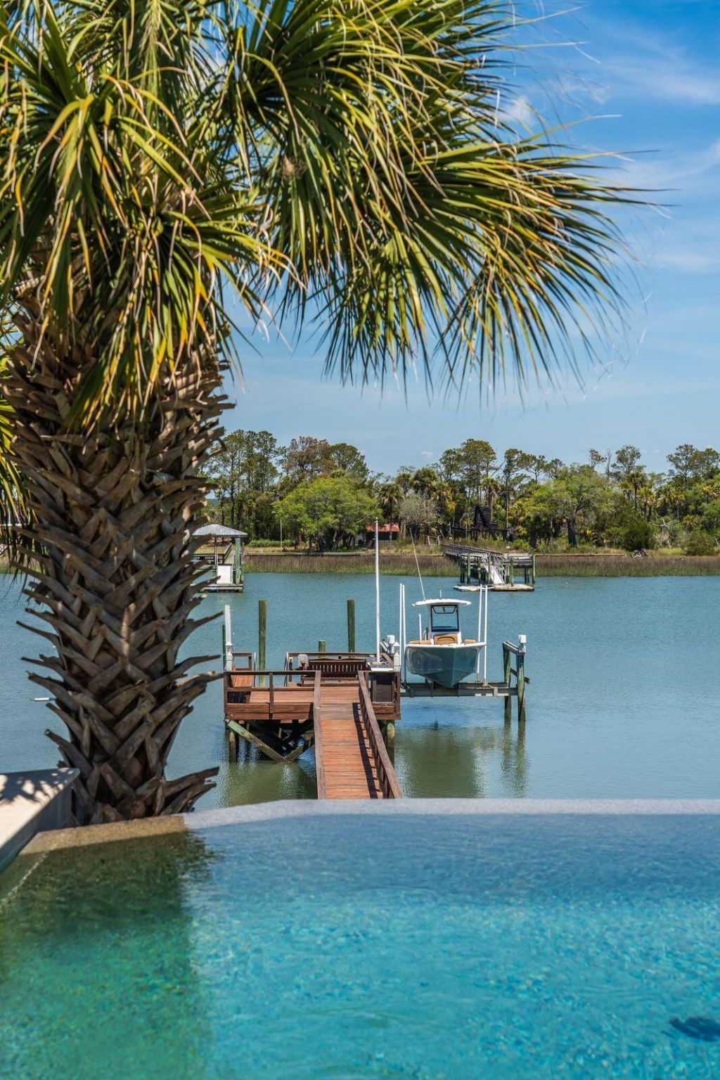 16 Intracoastal Court Photo 4