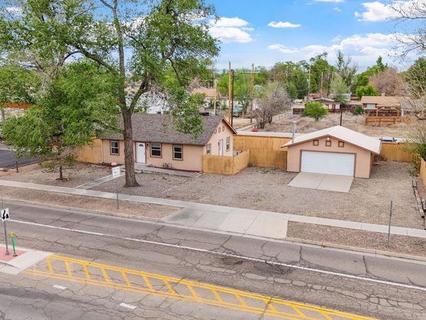 421 W Aspen Avenue , Fruita, CO 81521