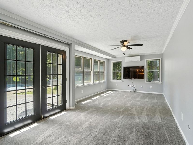 6233 E Walnut Street , Westerville, OH 43081 Photo 13