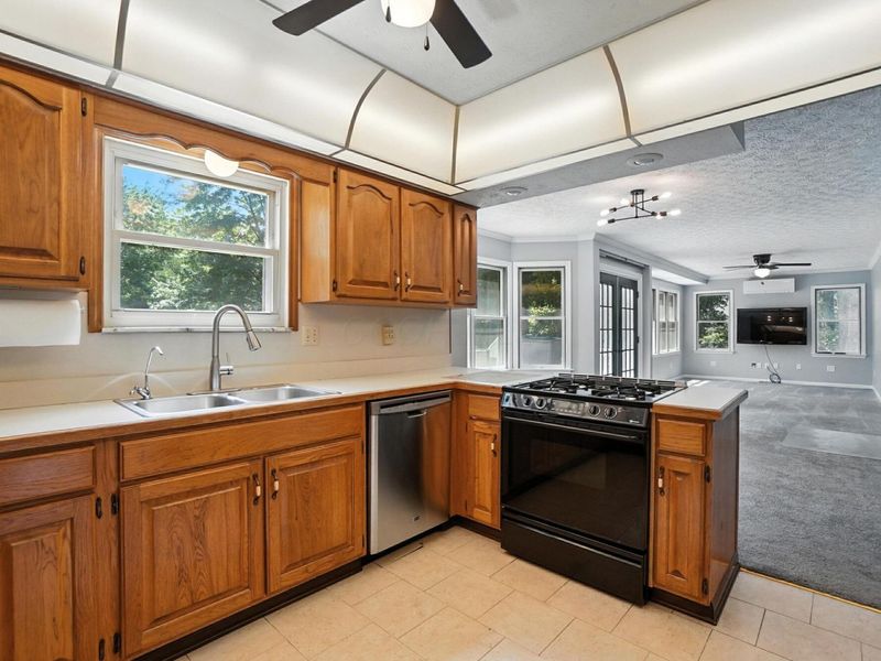 6233 E Walnut Street , Westerville, OH 43081 Photo 20