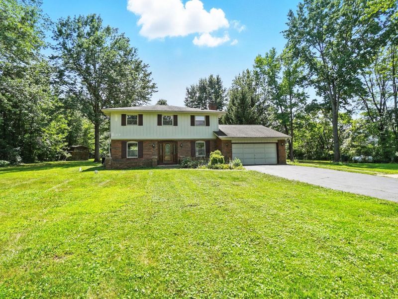 6233 E Walnut Street , Westerville, OH 43081 Photo 3