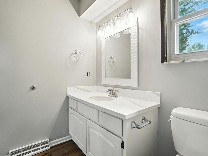 6233 E Walnut Street , Westerville, OH 43081 Photo 41