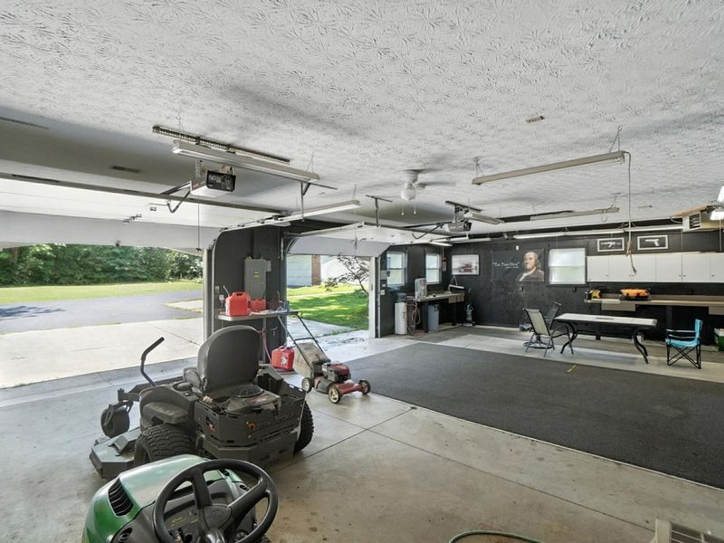 6233 E Walnut Street , Westerville, OH 43081 Photo 53