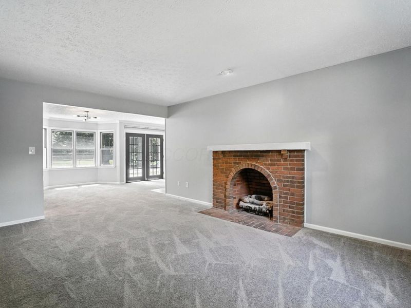 6233 E Walnut Street , Westerville, OH 43081 Photo 9