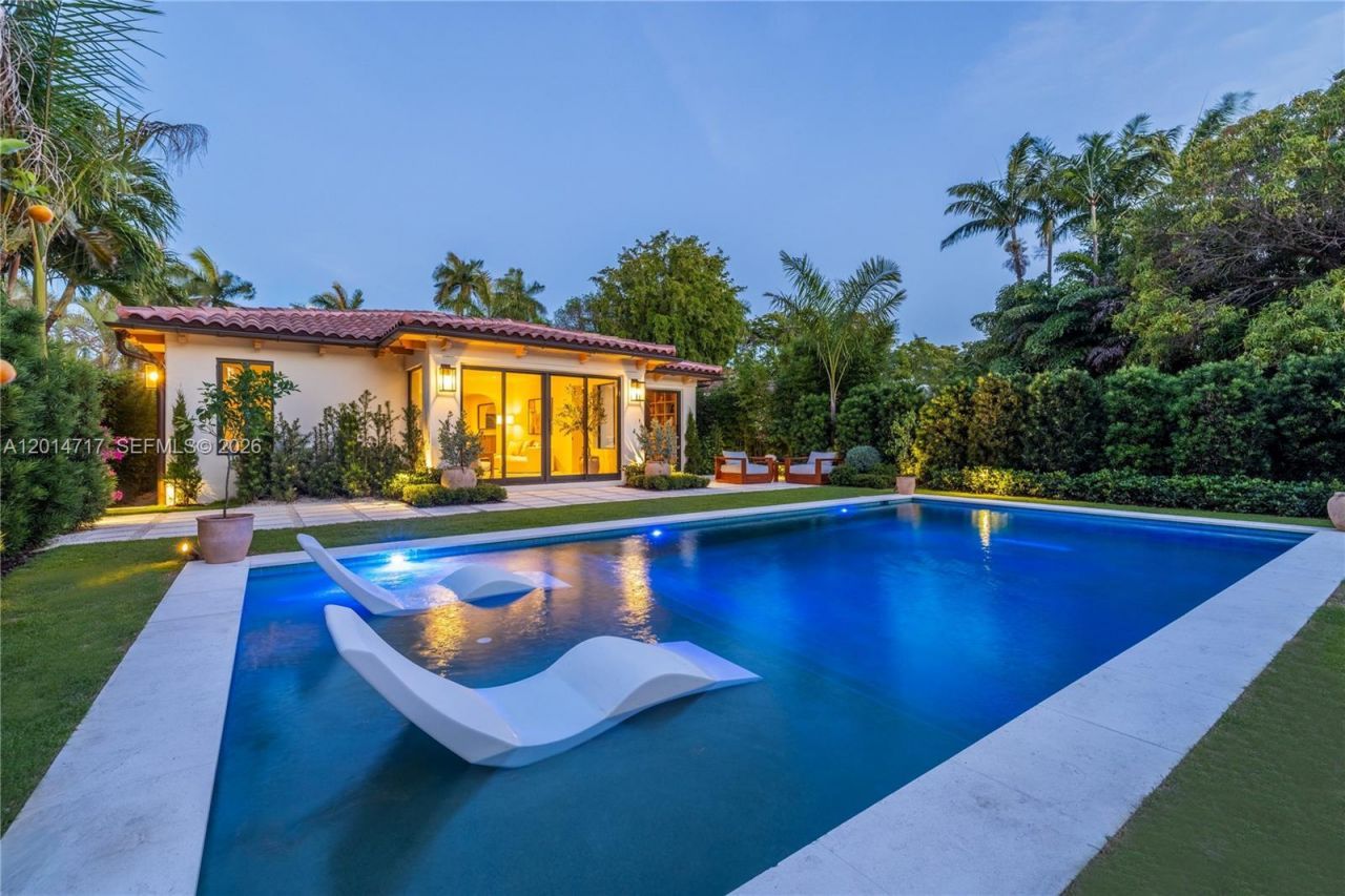 4430 Royal Palm Ave, Miami Beach, FL 33140 Photo