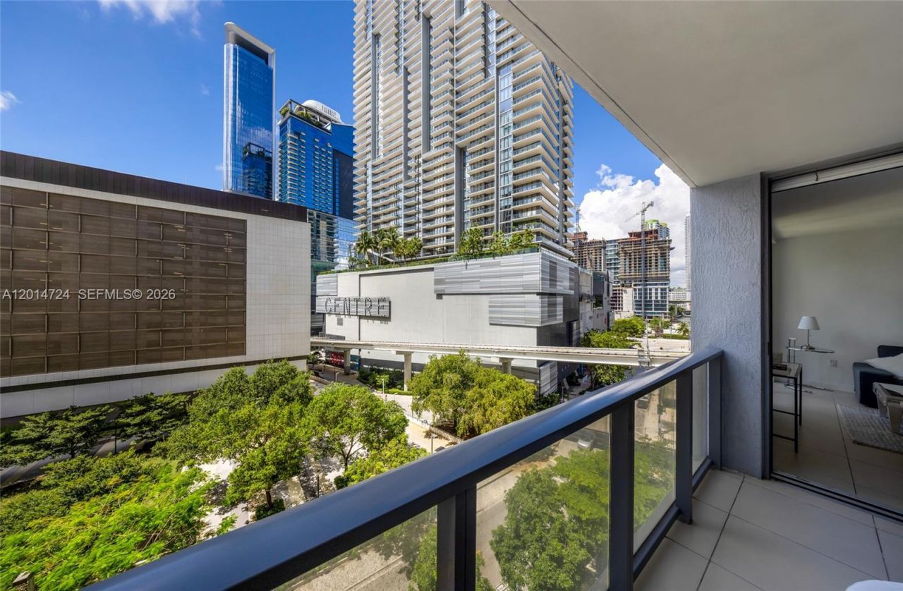 31 SE 6th St , Unit 907, Miami, FL 33131 Photo