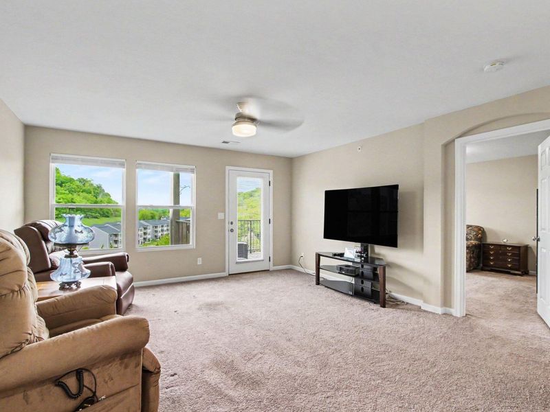 736 Yorkshire Drive, Alexandria, KY 41001 Photo 8