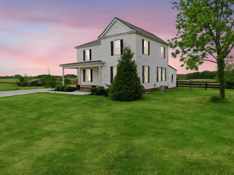 132 W Maple Leaf Road, Maysville, KY 41056 Photo 2