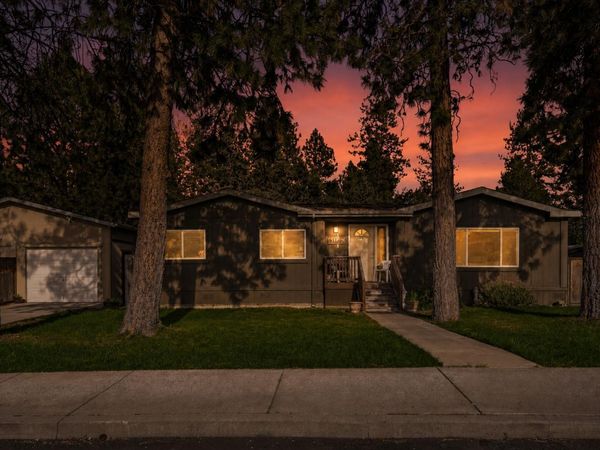 61058 Tuscany Drive, Bend, OR 97702