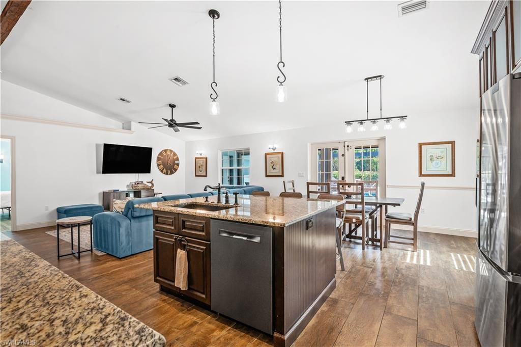 36 5th St, Bonita Springs, FL 34134 Photo