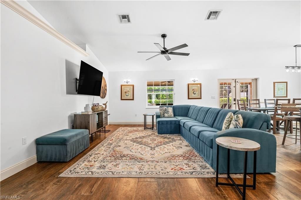 36 5th St, Bonita Springs, FL 34134 Photo