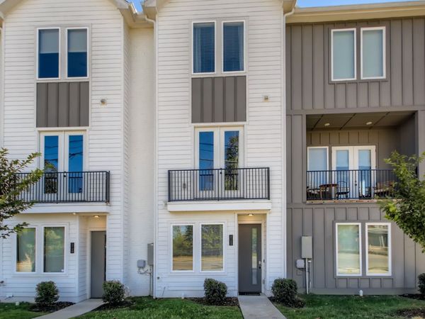 2122 24th Ave N, Nashville, TN 37208