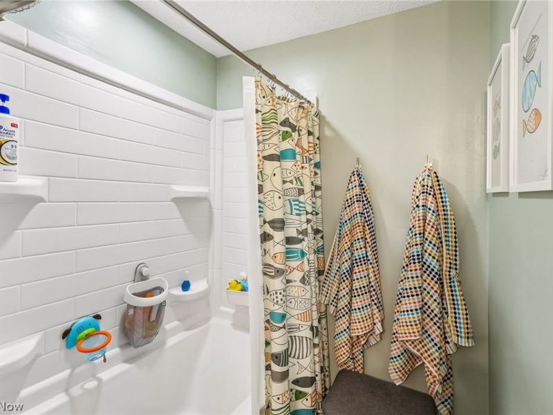 4503 Northview Avenue NW, Canton, OH 44709 Photo 28