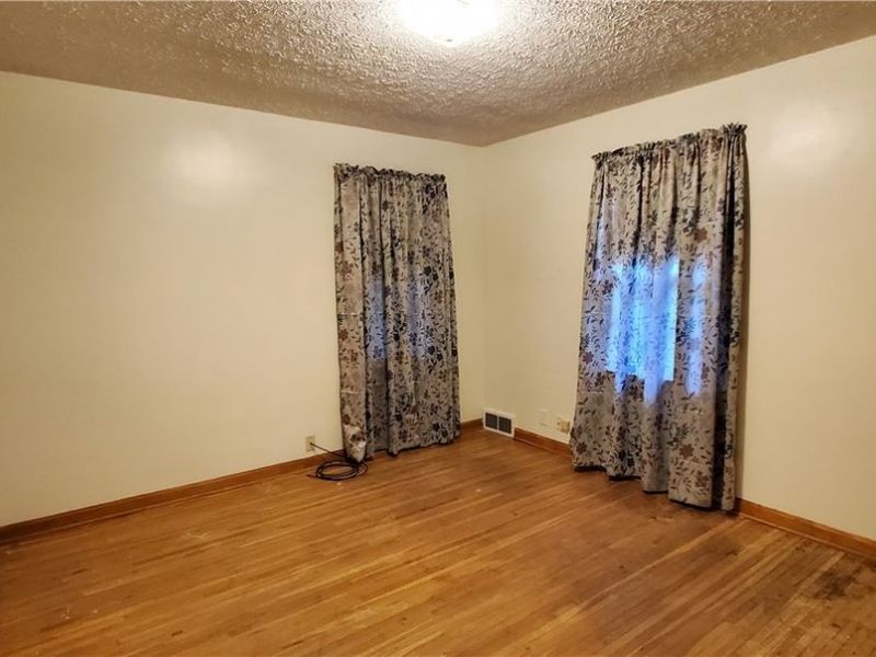 1794 Lilly Lane , Alliance, OH 44601 Photo 11