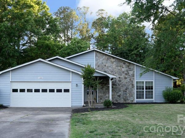 11021 Fox Mill Lane, Charlotte, NC 28277