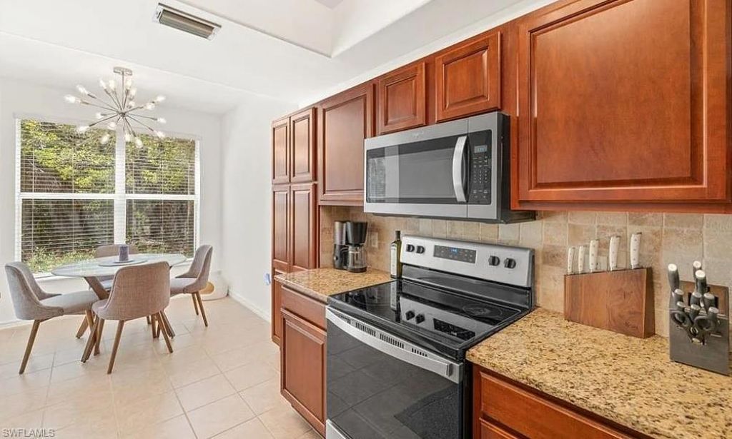 1315 Henley St, Unit 1006, Naples, FL 34105 Photo