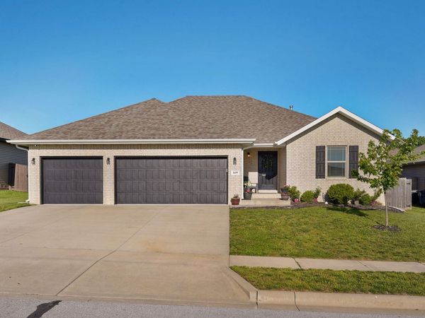 1659 N Kingfisher Drive , Nixa, MO 65714