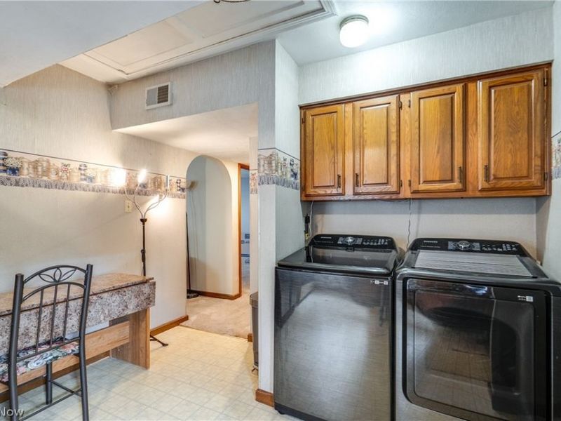 763 Lindsay Avenue, Akron, OH 44306 Photo 9