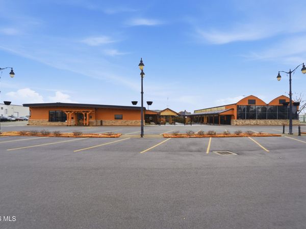 2330 Bright Road , Findlay, OH 45840