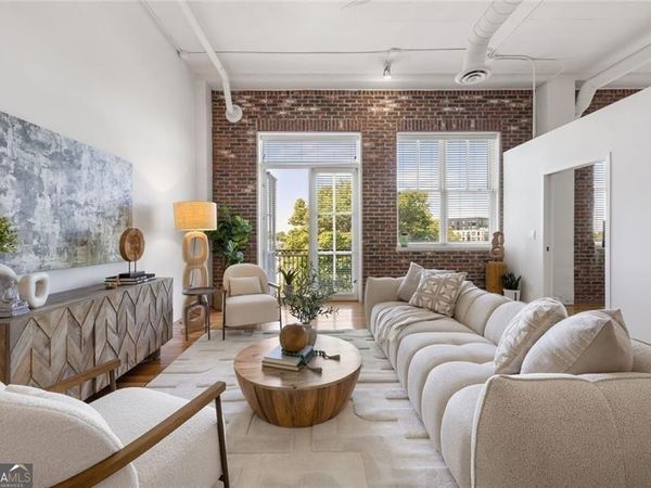 3235 Roswell Road NE, Unit 703, Atlanta, GA 30305
