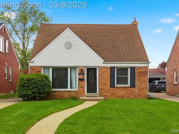 1906 Venice Street, Dearborn, MI 48124