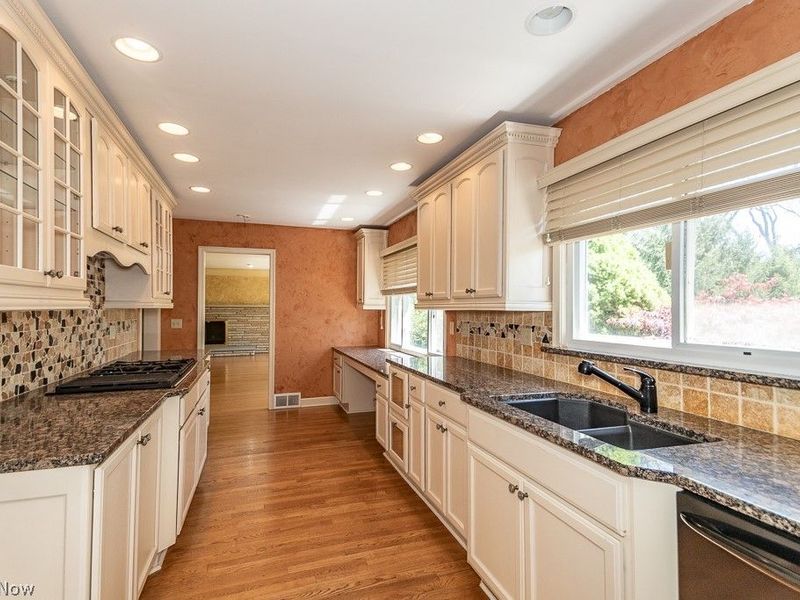 29426 Gates Mills Boulevard, Pepper Pike, OH 44124 Photo 13