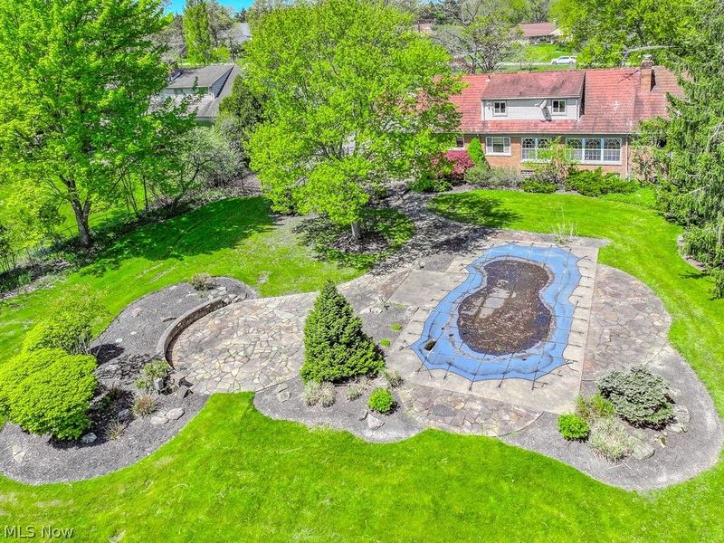 29426 Gates Mills Boulevard, Pepper Pike, OH 44124 Photo 3
