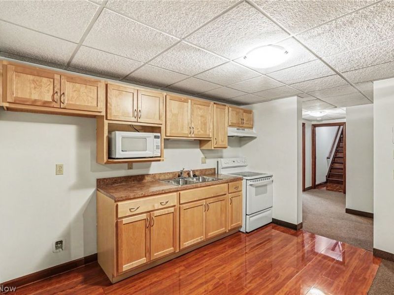 6291 Maypine Farm Boulevard, Highland Heights, OH 44143 Photo 35