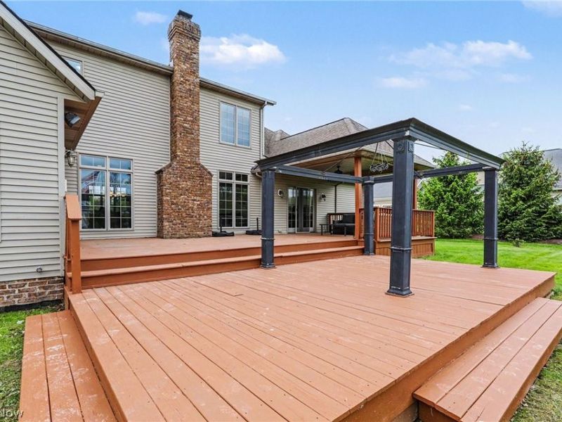 6291 Maypine Farm Boulevard, Highland Heights, OH 44143 Photo 38