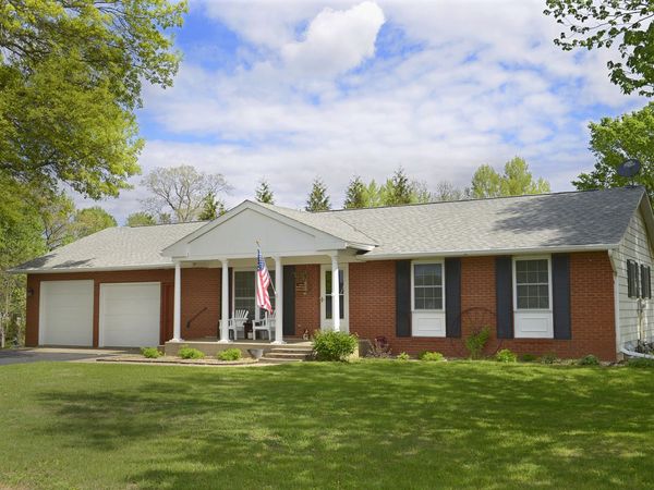101 Hazelwood Drive , Wyanet, IL 61379