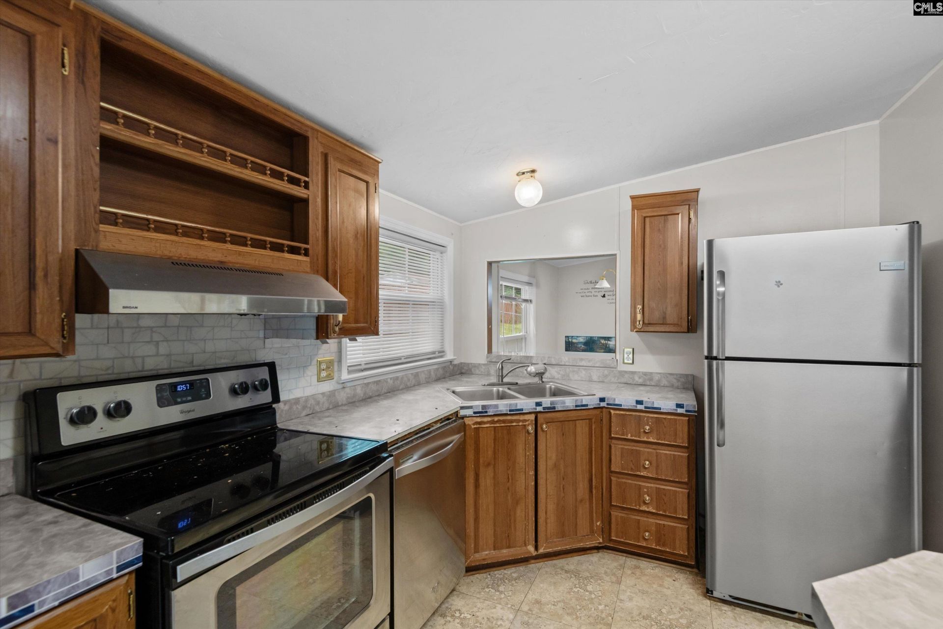 115 Oakdale Street  Photo 12