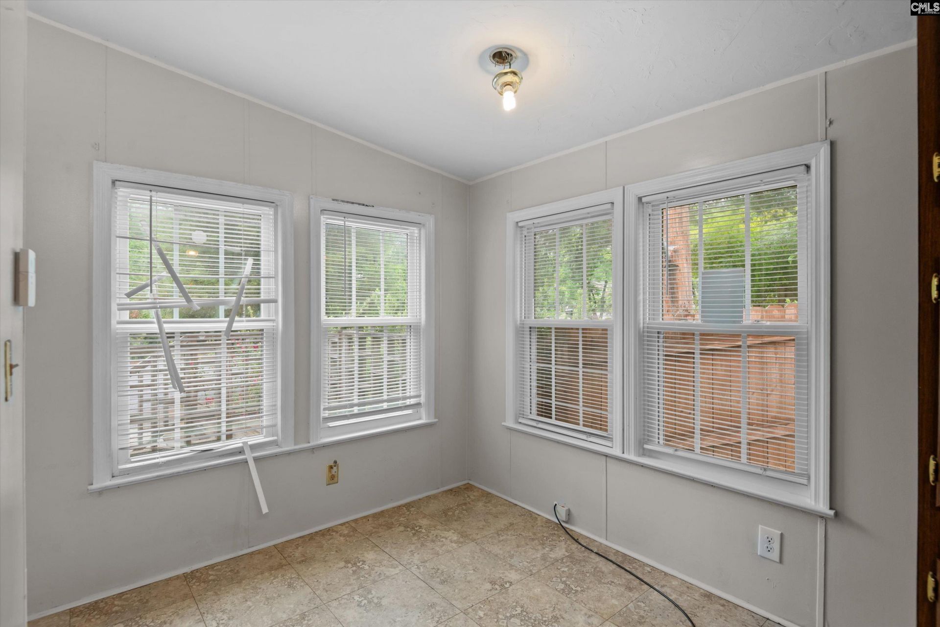 115 Oakdale Street  Photo 13