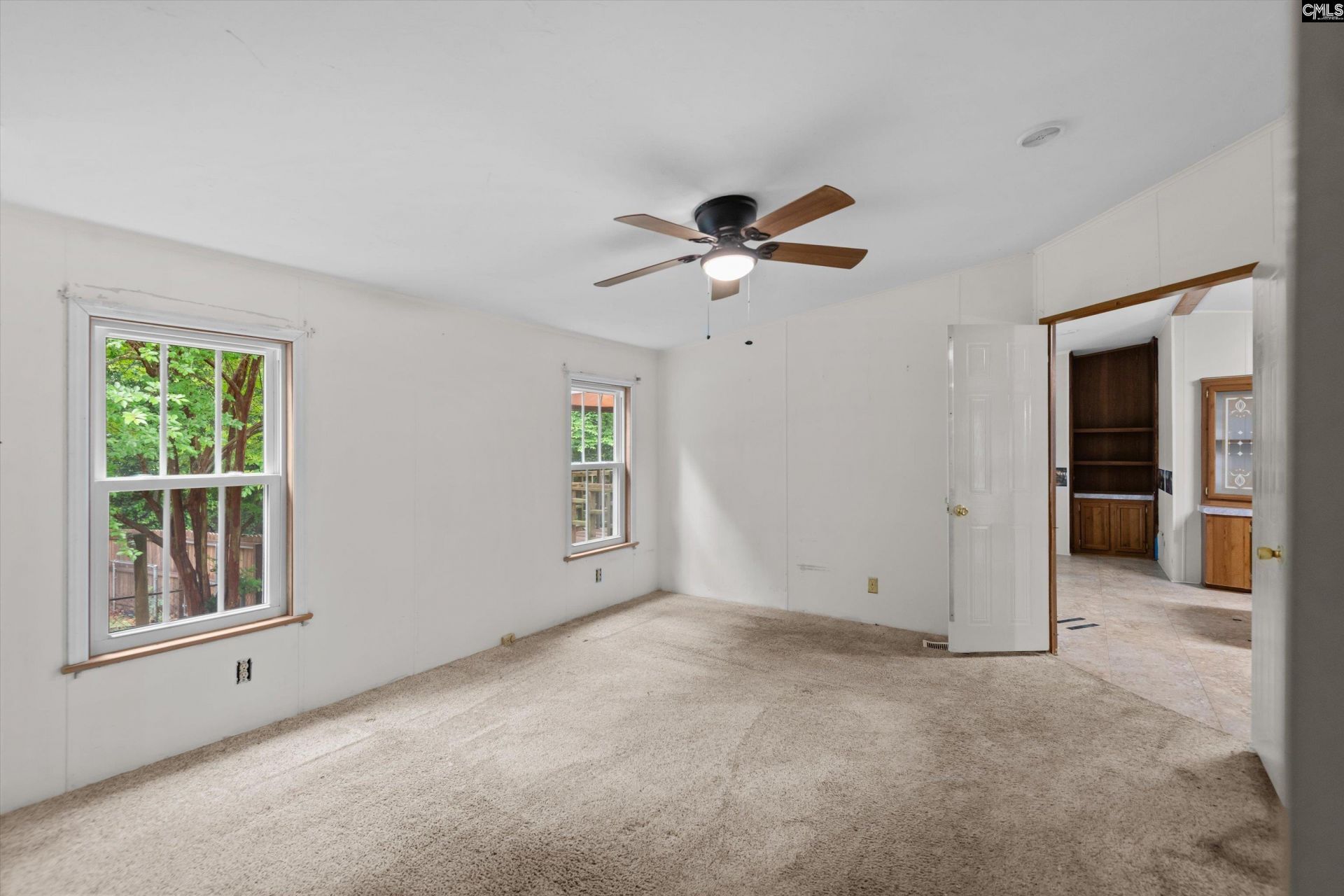 115 Oakdale Street  Photo 18